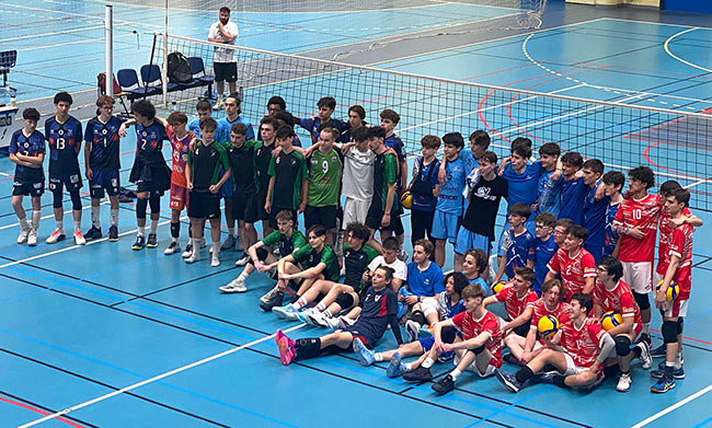 Participants au trophée régional M18